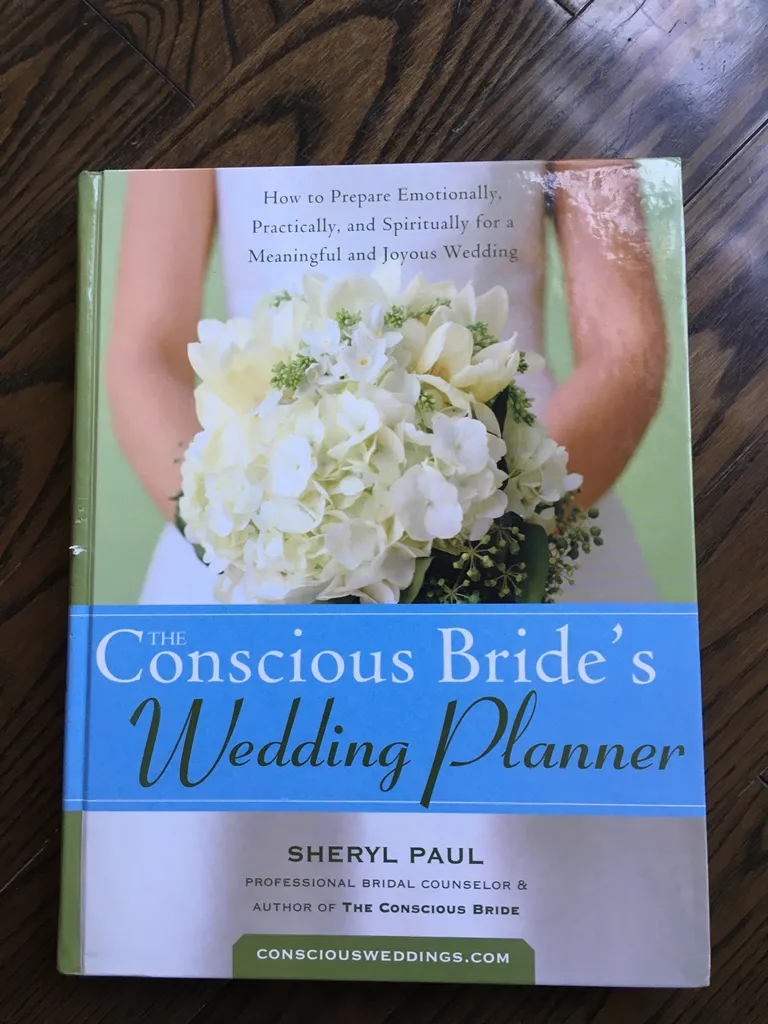 The Conscious Bride’s Wedding Planner Book photo 1
