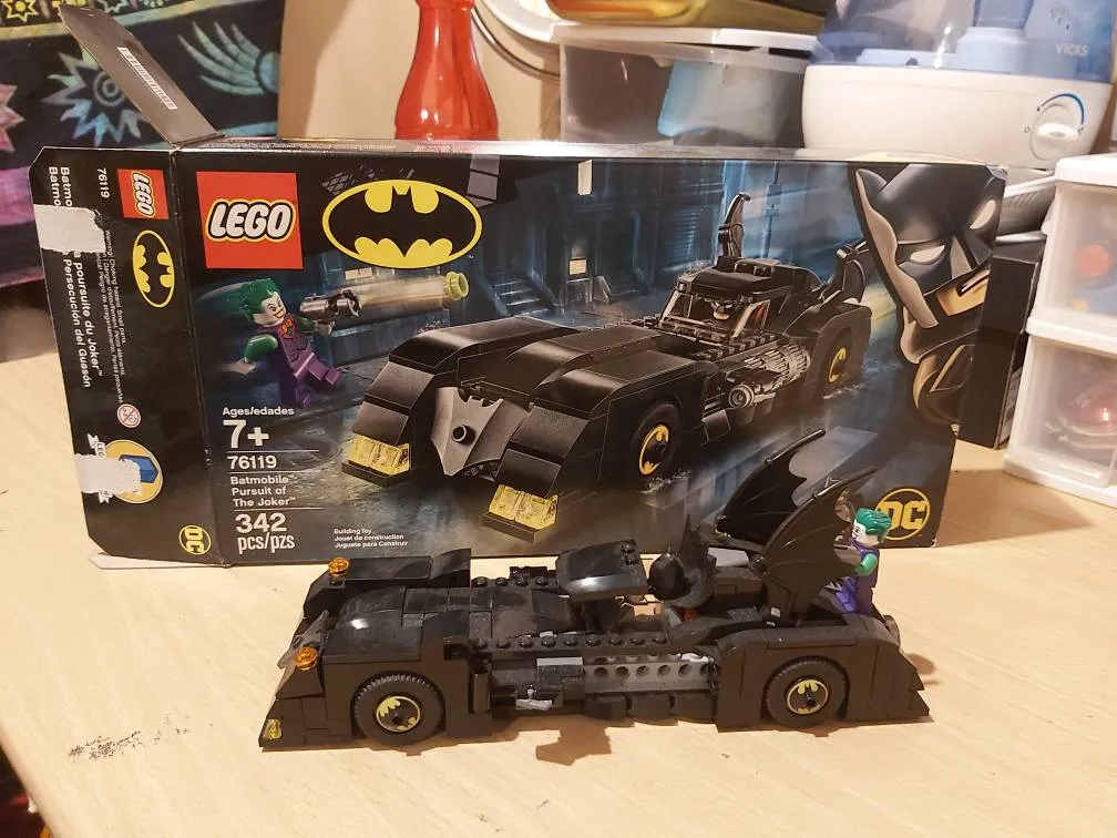 Great Conditon Batmobile Lego photo 1
