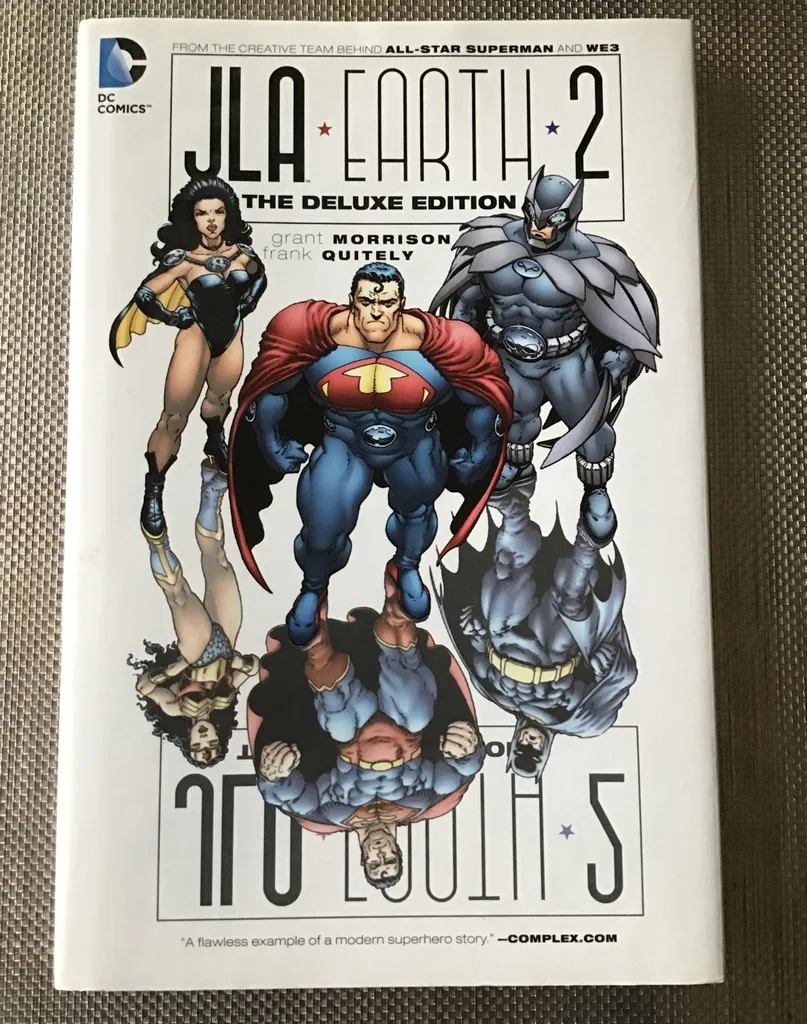 JLA Earth 2 photo 1