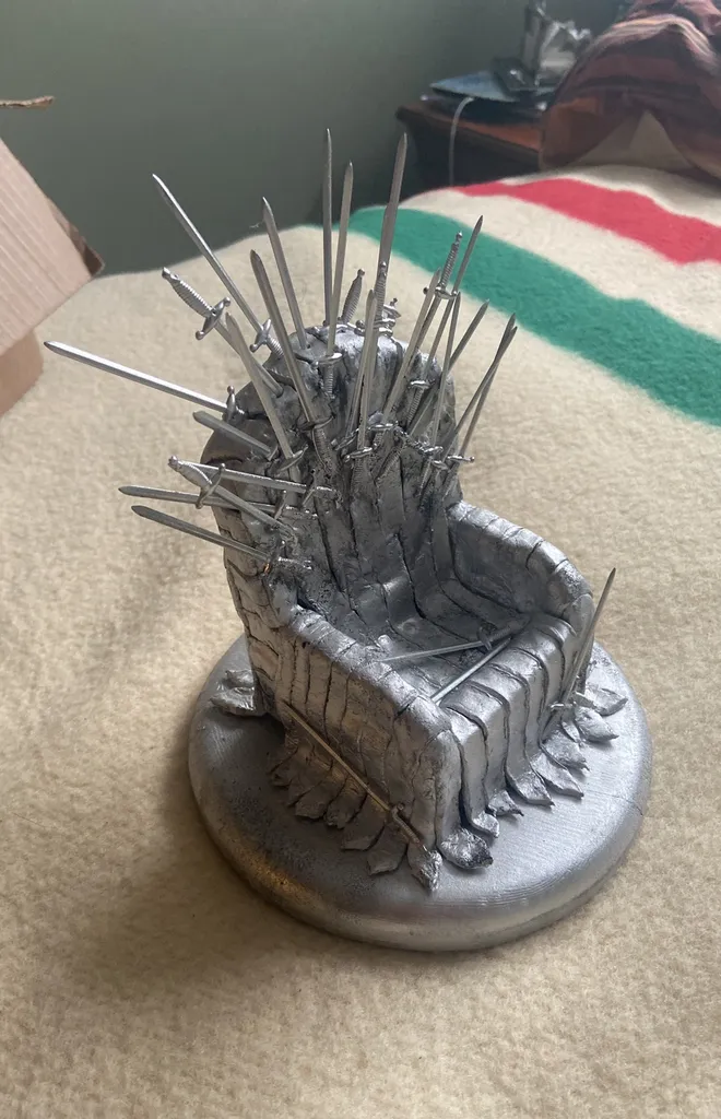 Game Of Thrones Iron Throne photo 1