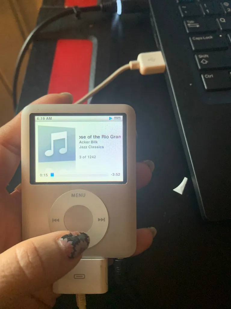 ipod 8gb photo 1
