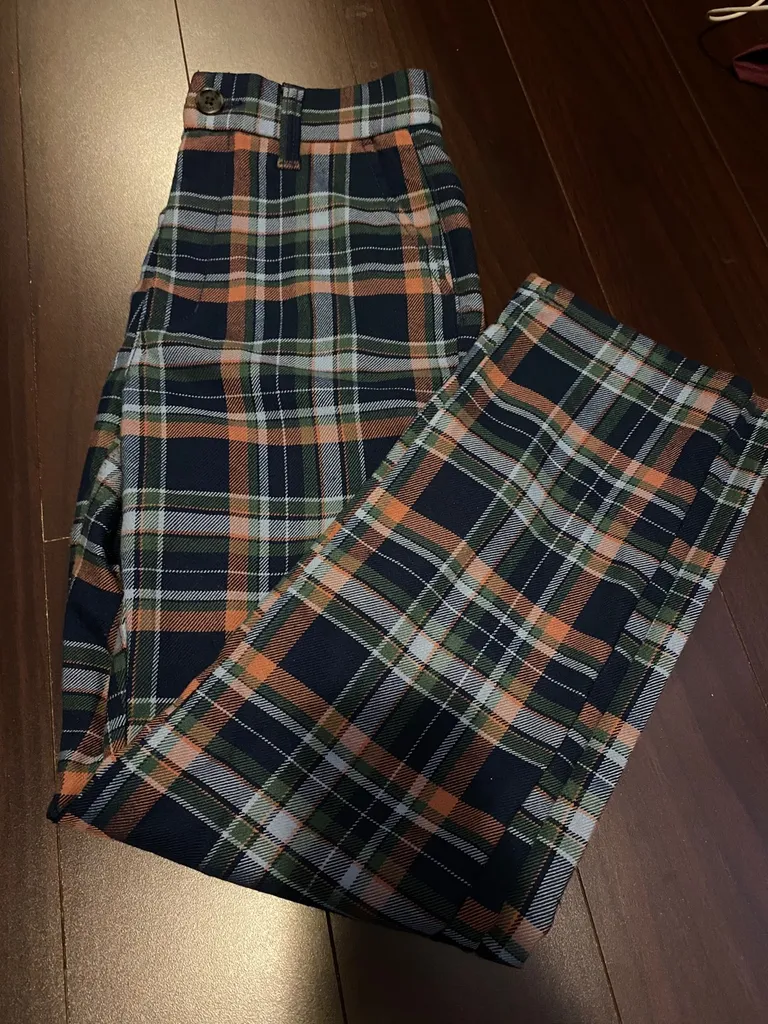 american eagle high-waisted pants photo 1