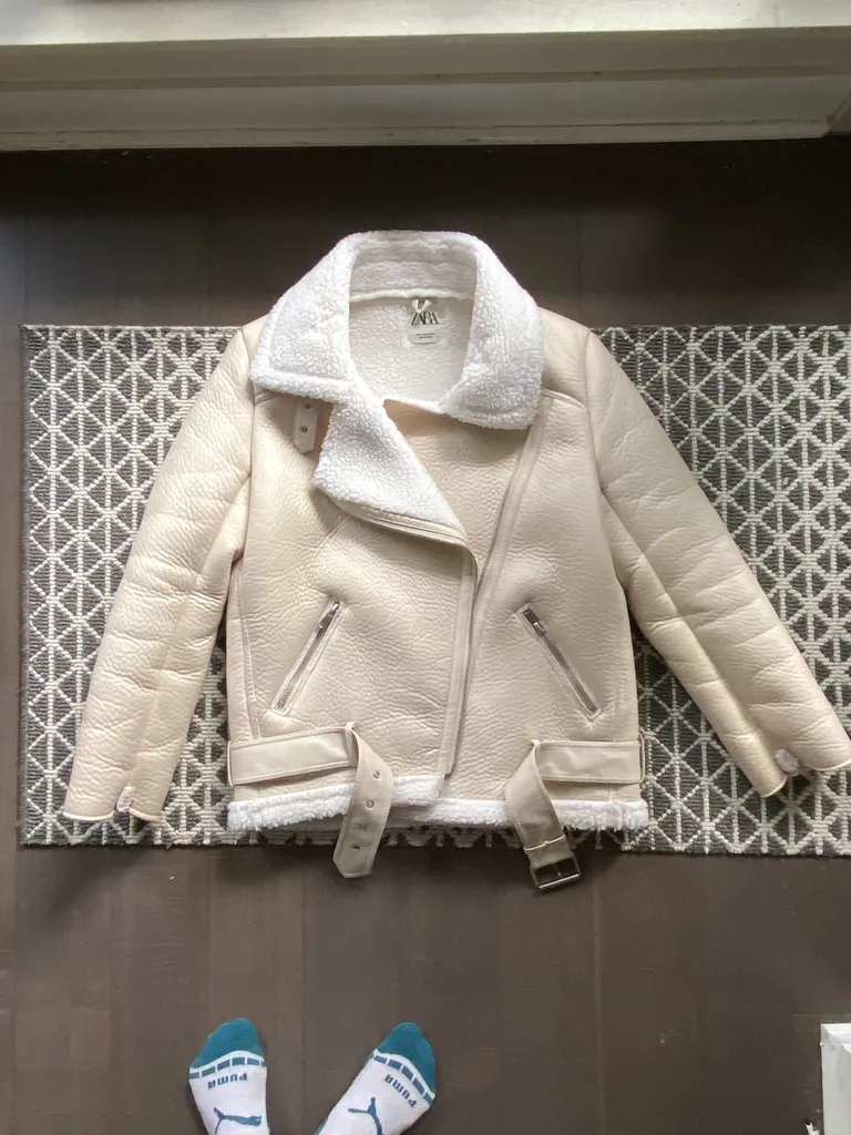 Zara Beige And White Faux Sheepskin Jacket photo 1
