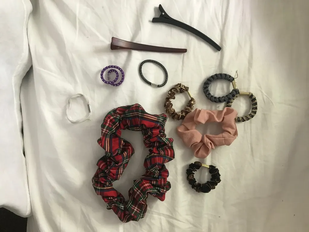 FREE Hair Things photo 1