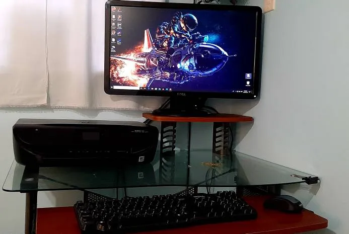 $300 OBO Desktop photo 1