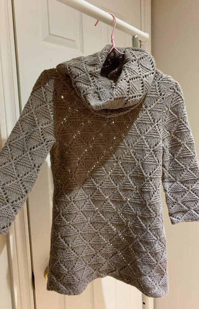 3/4 Sleeve Knot Sweater photo 1