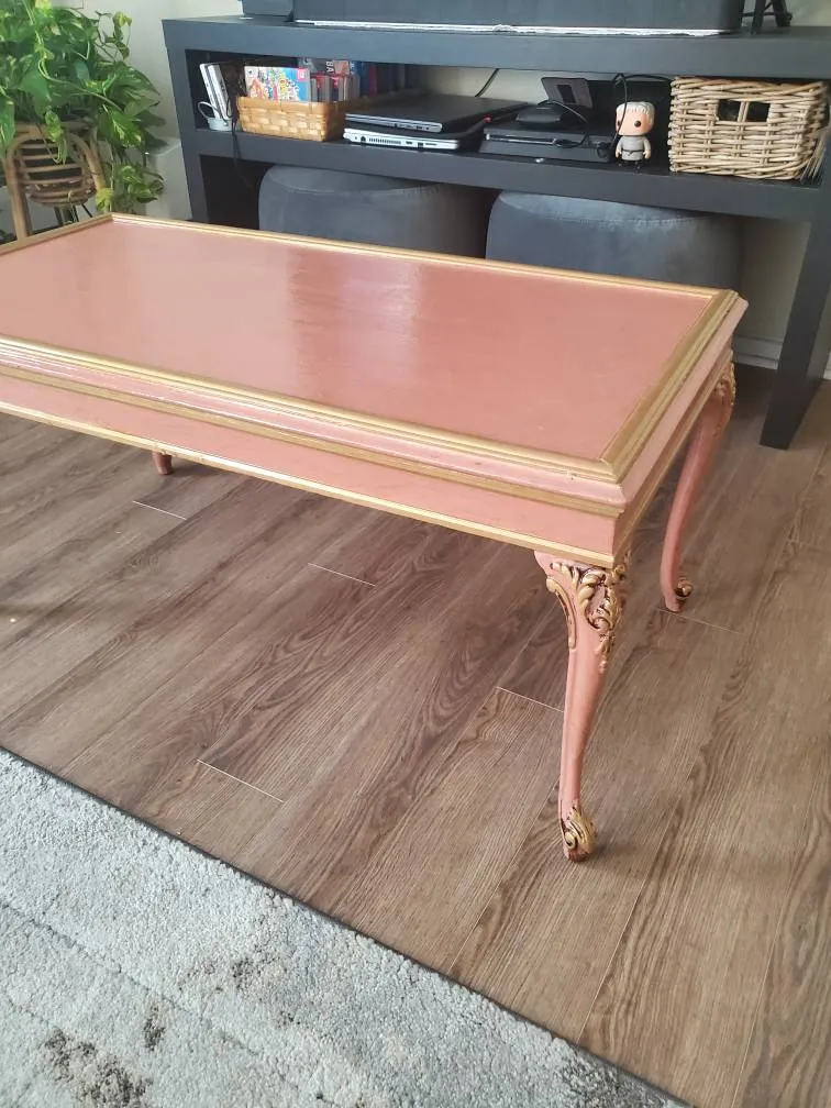 Coffee Table photo 1