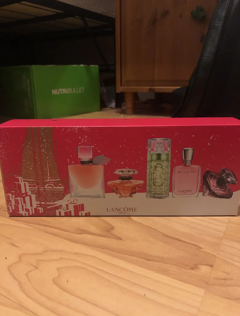 Small Perfumes photo 1