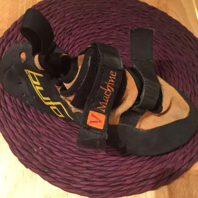 Rock Climbing Shoes photo 1