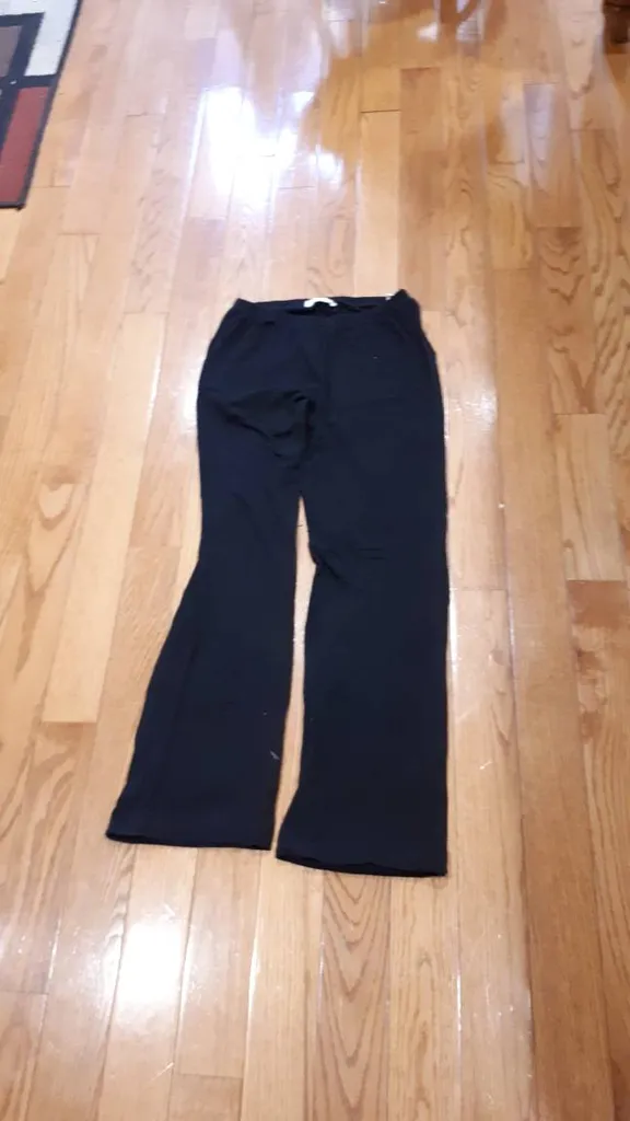 Black Relaxing Pants photo 1