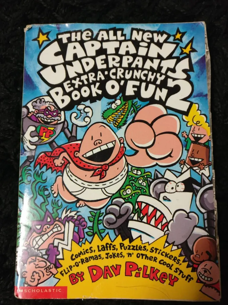 Captain Underpants Book of Fun 2 photo 1