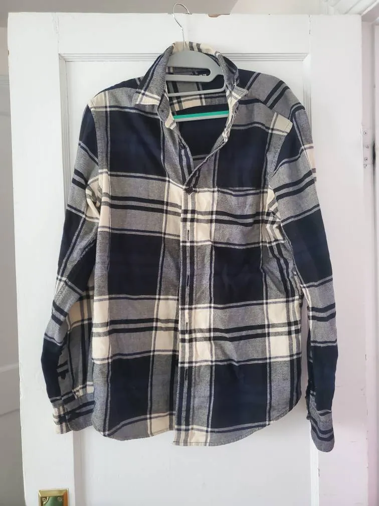 Uniqlo M Flannel Unisex photo 1