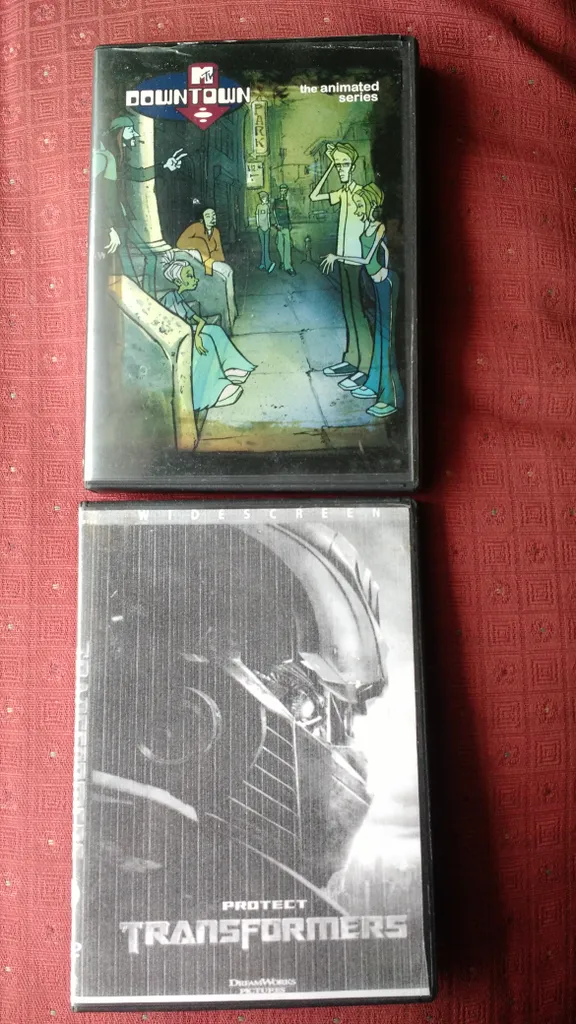 DVDs:  Live Free or Die Hard, (Mtv) Downtown The Animated Ser... photo 1