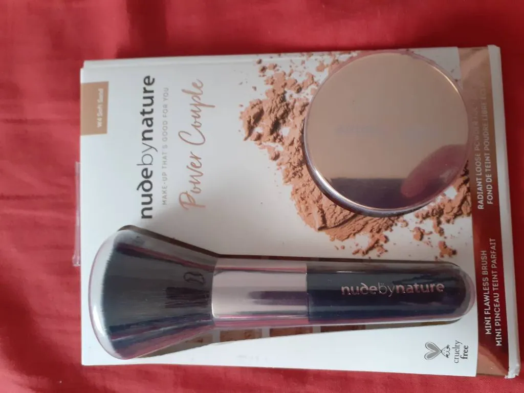 Cruelty Free Unopened Fond De Teint photo 1