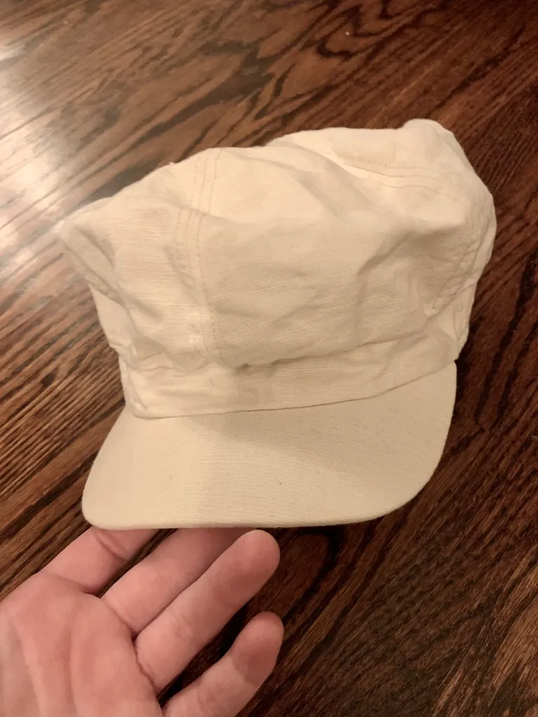Linen Cap Inès De La Fressange X Uniqlo Never Worn photo 1
