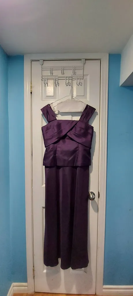 Laura Petites Size 10 Long Dress / Gown photo 1