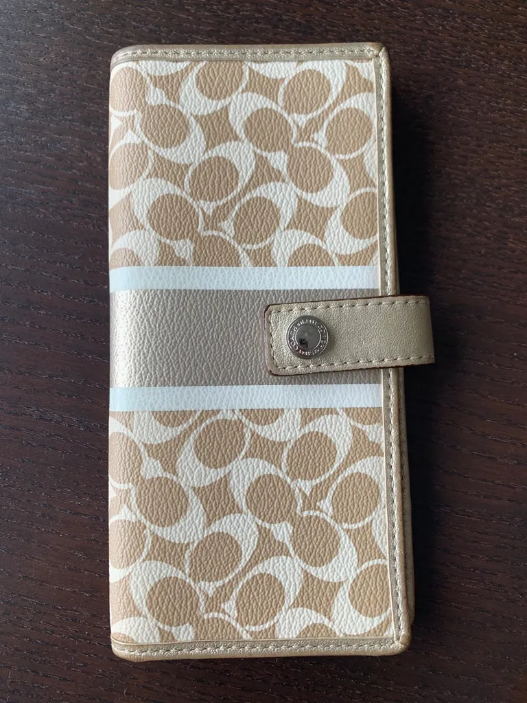 EUC Authentic Coach Snap Wallet photo 1