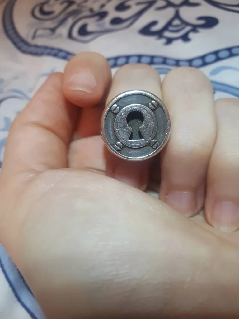 Vintage Keyhole Ring, Sterling Silver photo 1