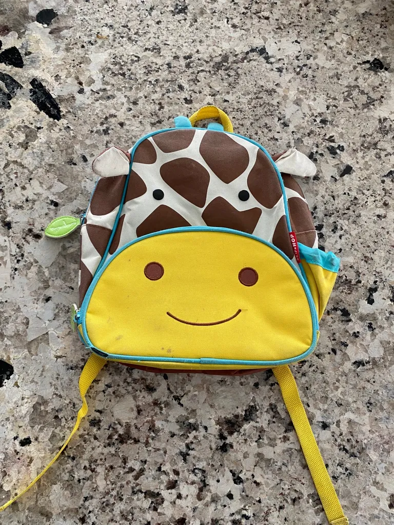 Skip Hop Giraffe Toddler Backpack photo 1