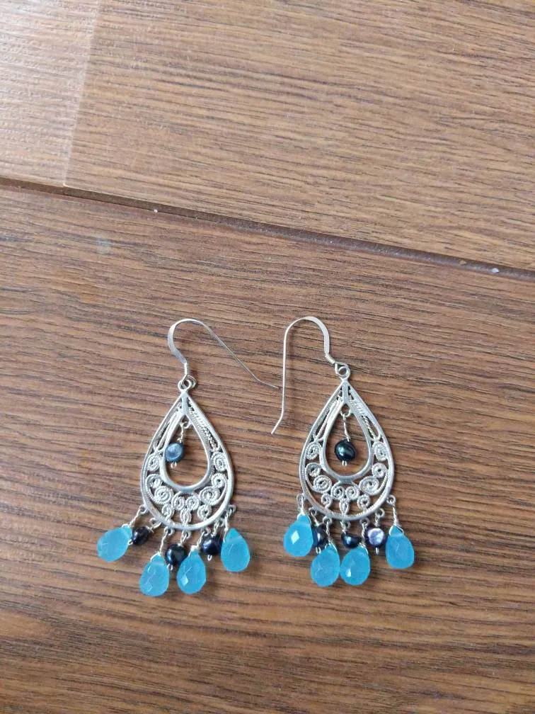 Dangling Beads Earrings photo 1
