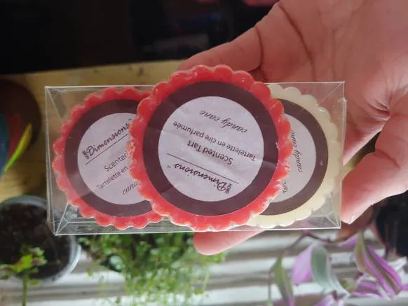 FREE with Trade 🦋 Mini Candles photo 1