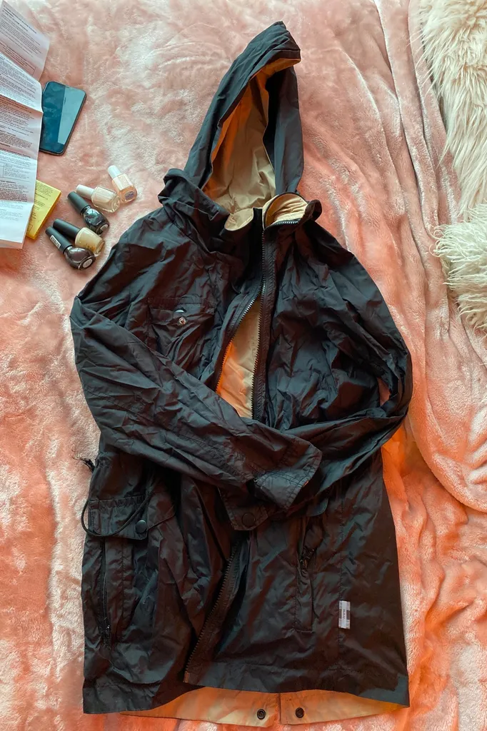 free Reversible cheap thin coat Size Small / XS photo 1