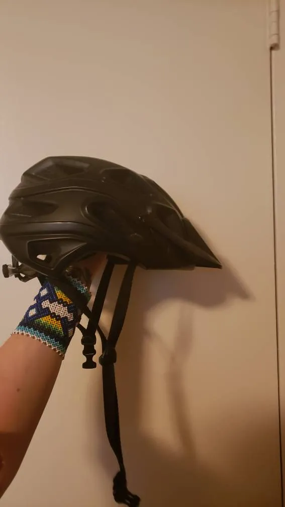 Large Helmet photo 1