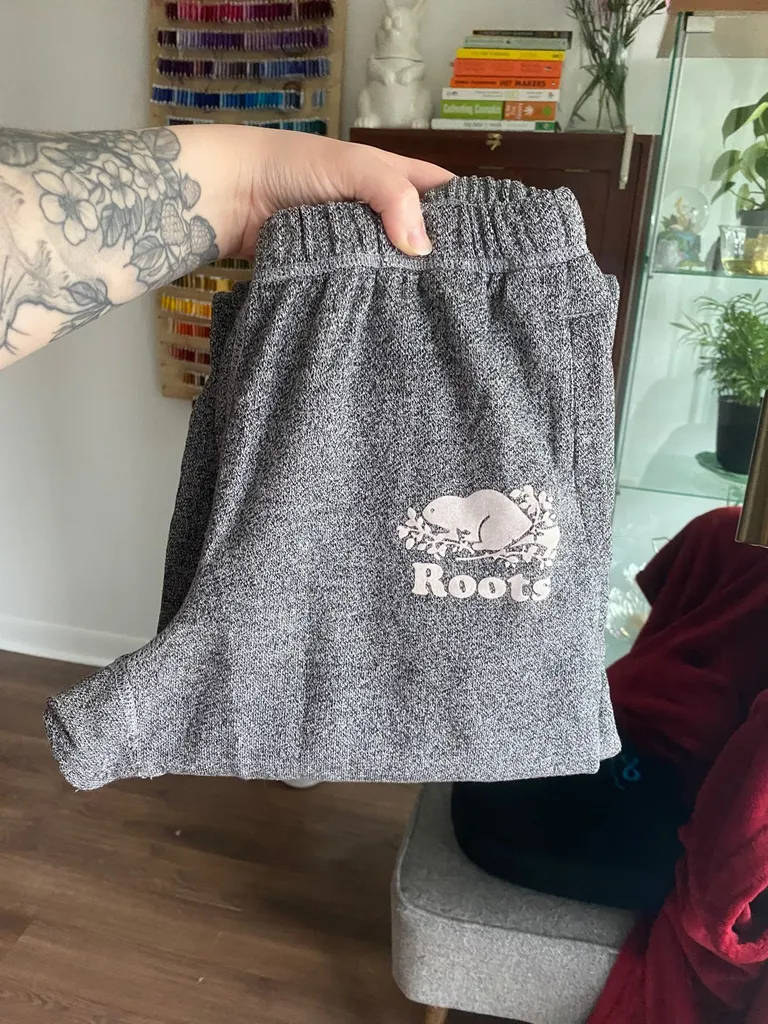 Roots Original Salt And Pepper Sweats Size M photo 1