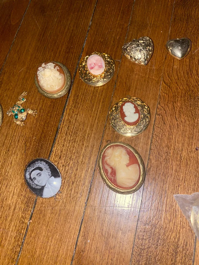 huge bag of costume jewelry parts photo 1