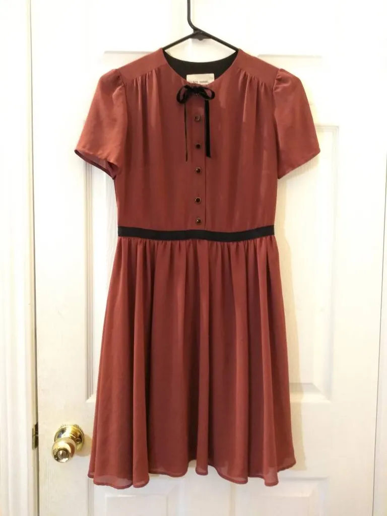 Act Three Burgundy Chiffon Dress — Size 2-4 GUC photo 1
