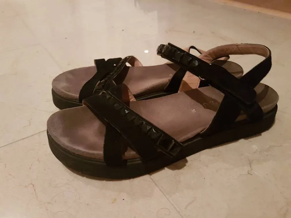 38 Salamander Sandals photo 1