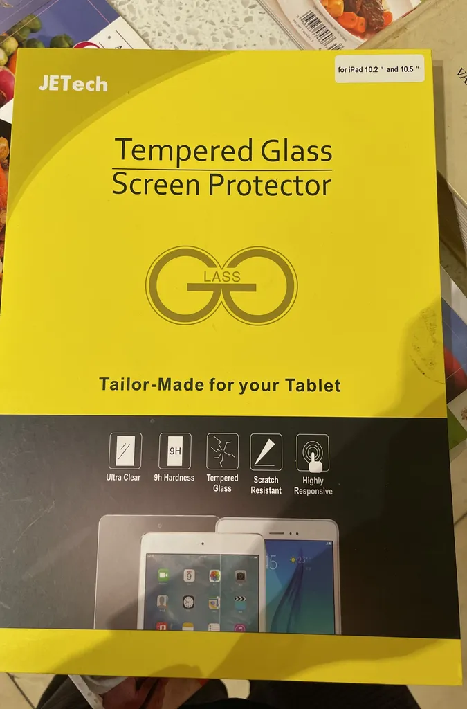 Tempered Glass iPad Screen Protector photo 1