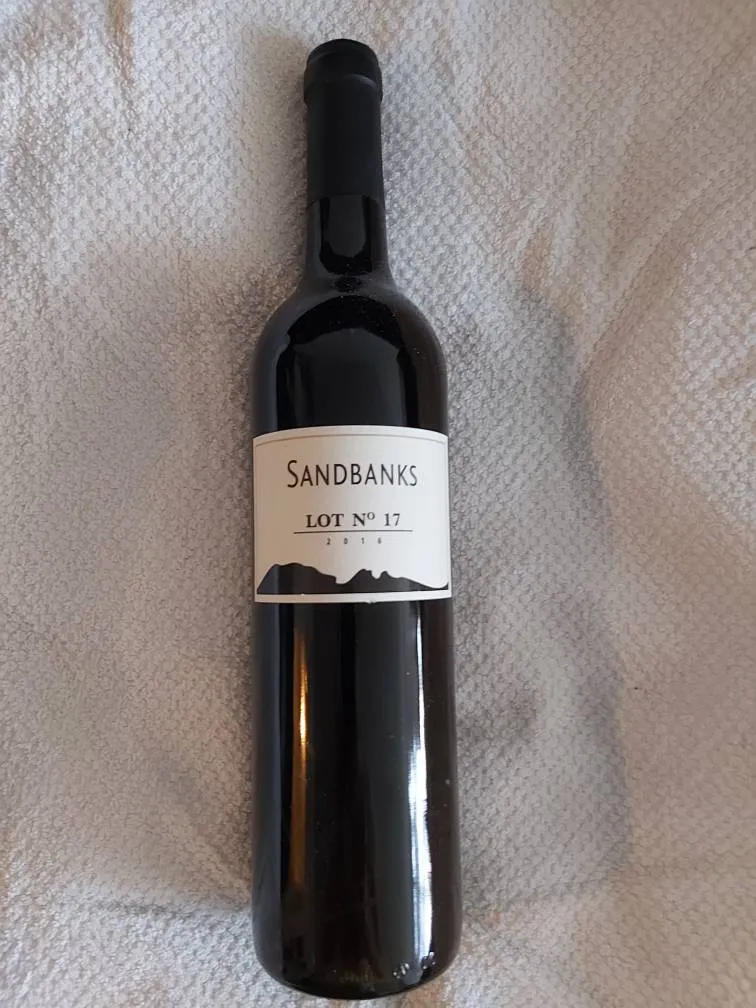 Sandbanks  Lot # 17 Red Wine 2016 photo 1