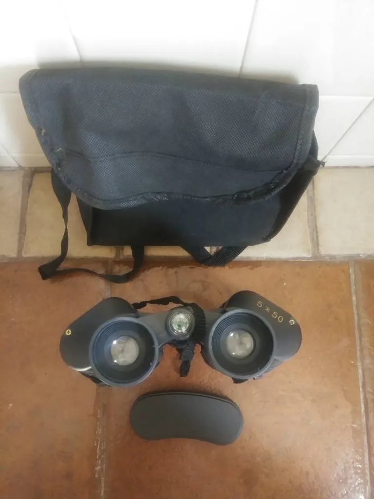 Binoculars w/Carry Case photo 1