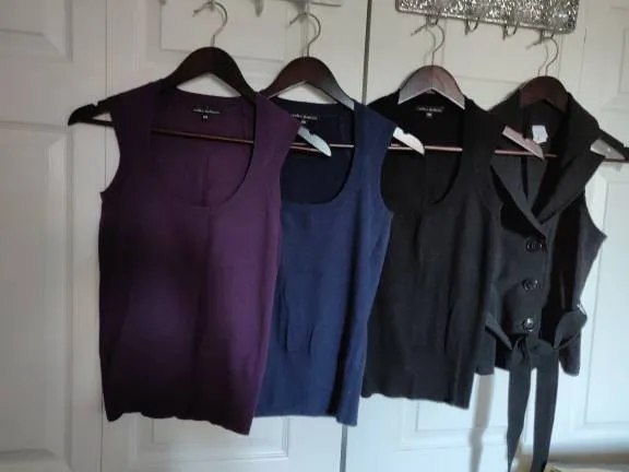 Knitted Sweater Vests photo 1