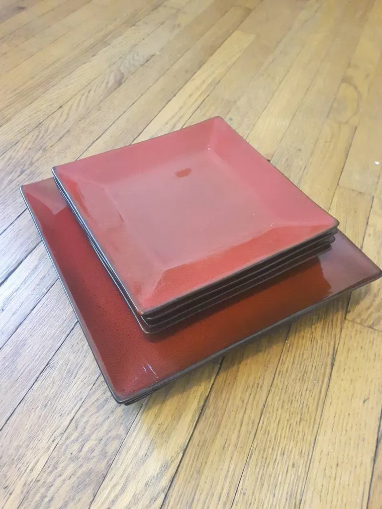Elegant Red Plates photo 1