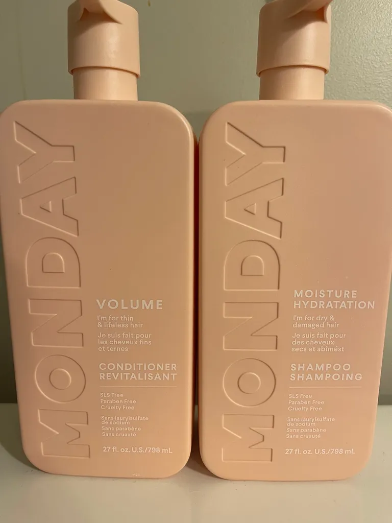 Full Monday Shampoo + Conditioner photo 1