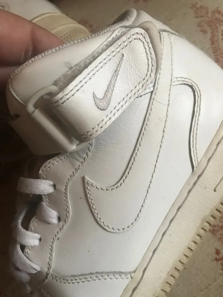 Nike Air Sz9.5 photo 1