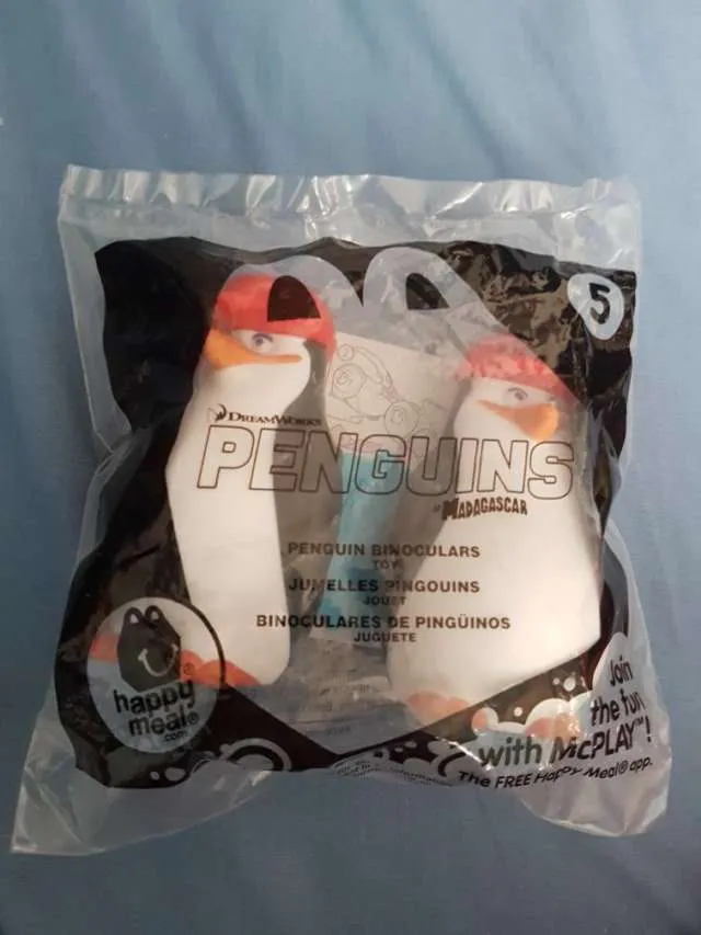 Penguins of Madagascar Happy Meal Toy Binoculars photo 1