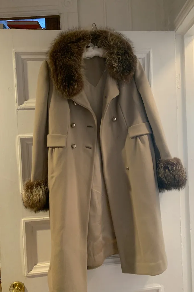 Women’s Coat photo 1