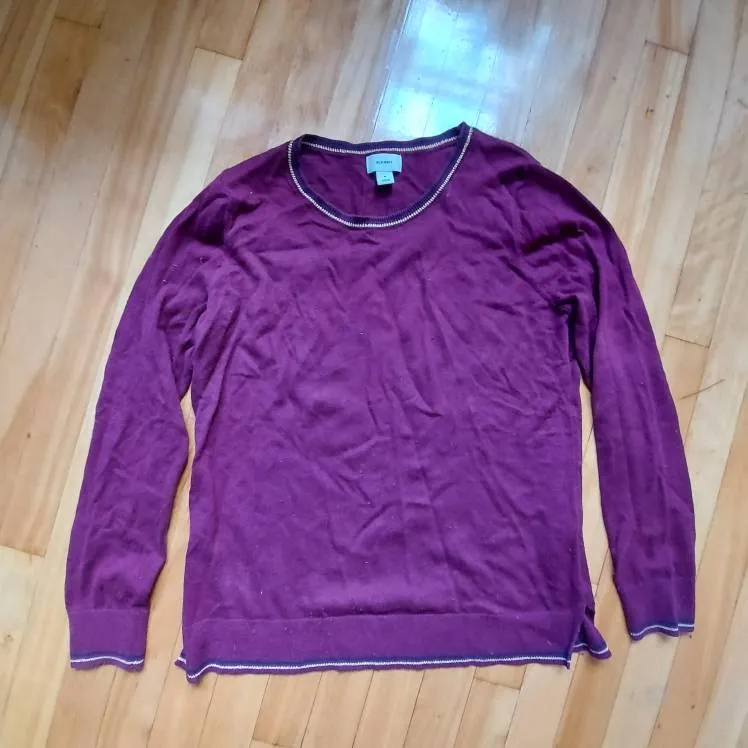 Maroon Sweater - Size M photo 1