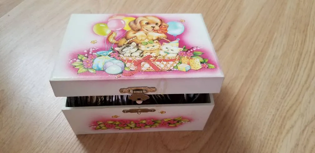 Windup Music Box photo 1