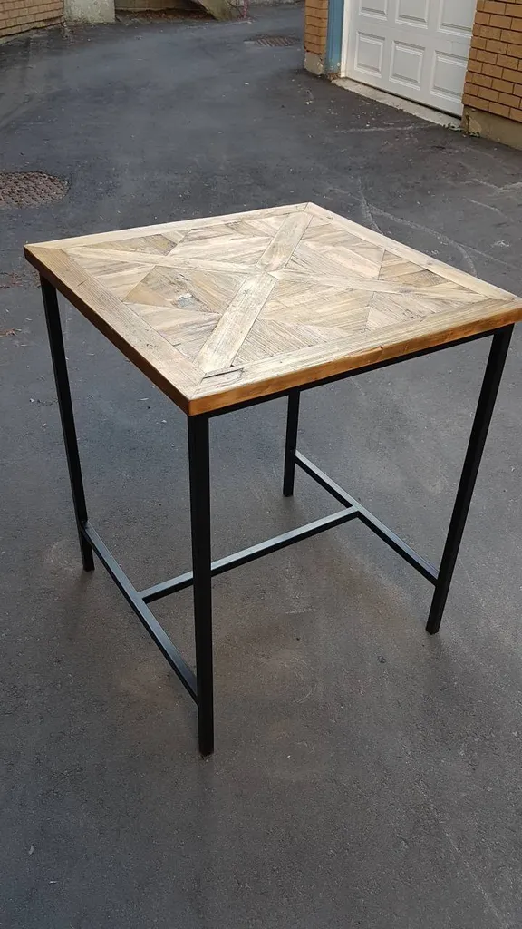 Bistro Table photo 1