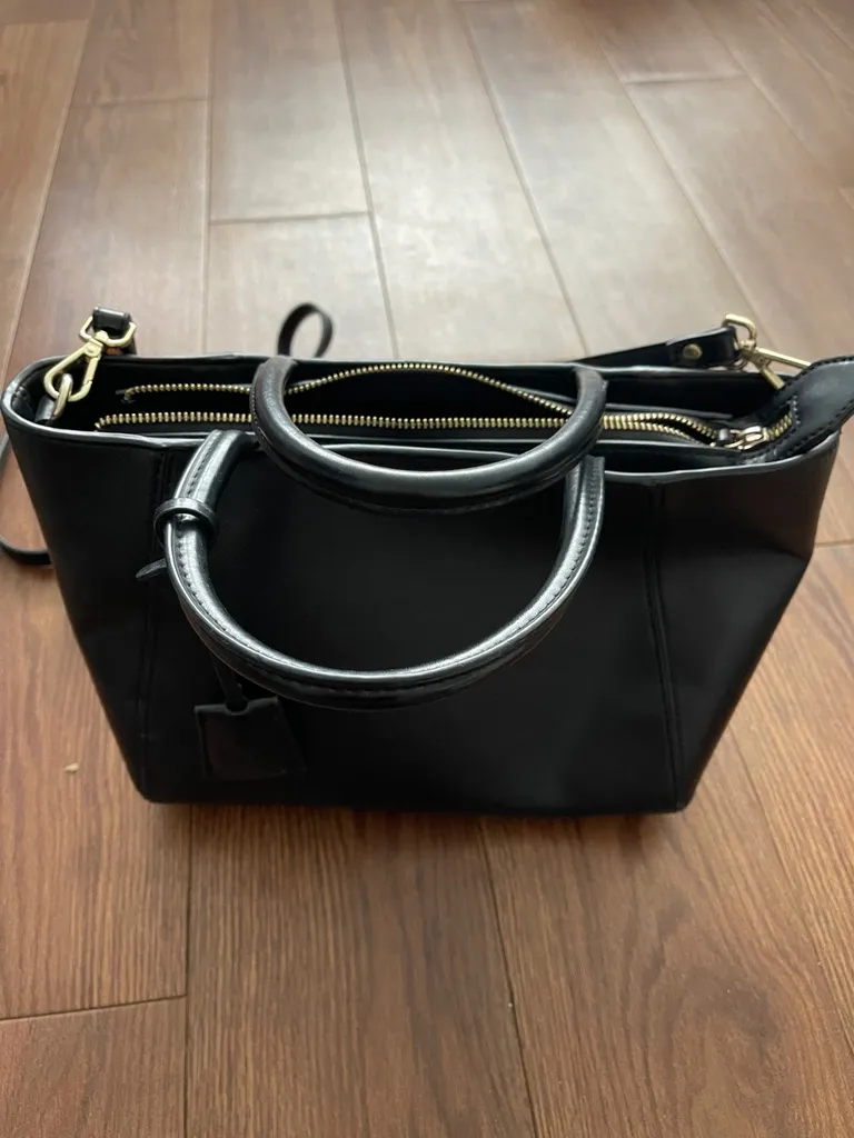 Zara Side Bag photo 1