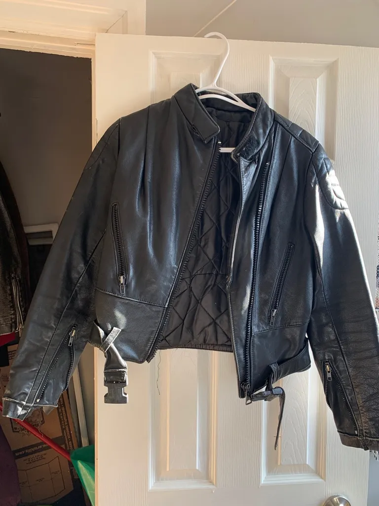 100% Leather Motorcycle Jacket - Size S photo 1