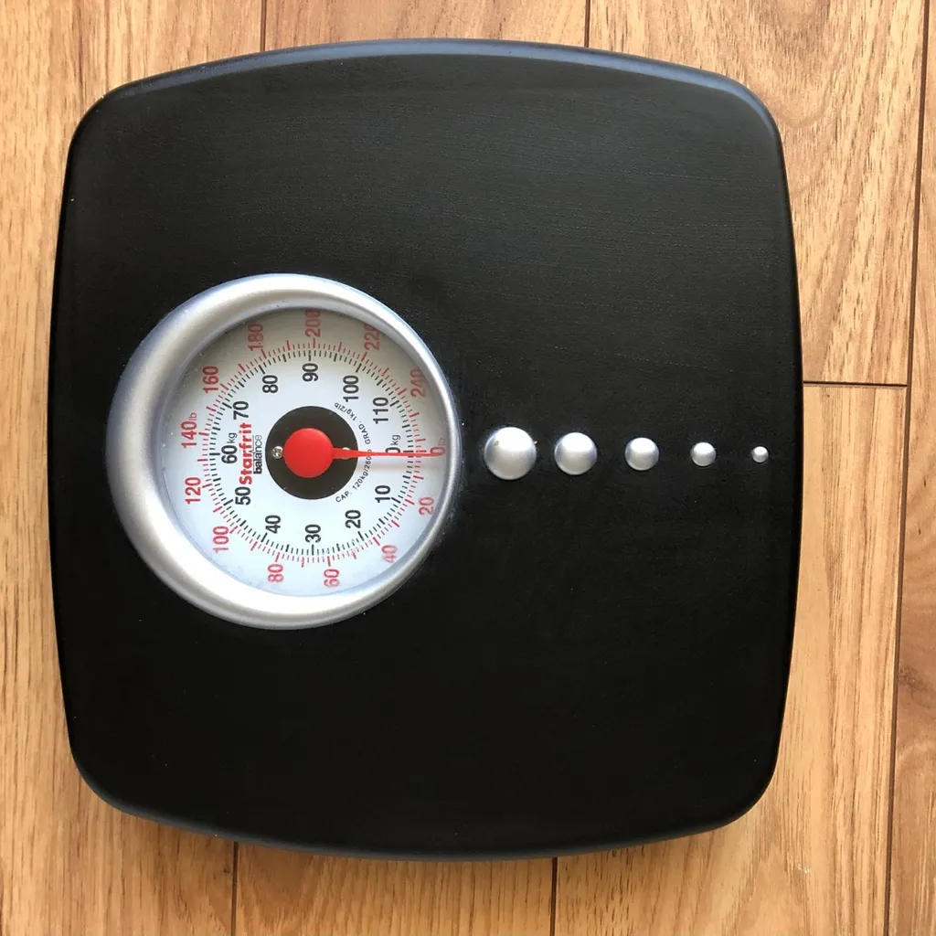 Starfrit Bathroom Scale photo 1