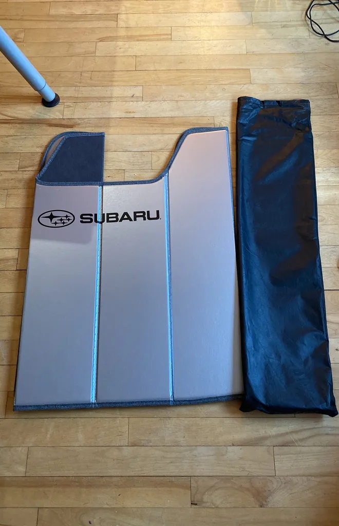 Car Windshield Shade photo 1