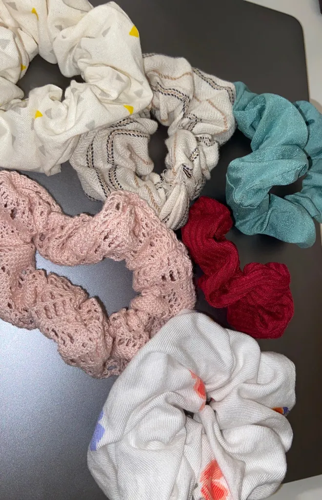 Scrunchies photo 1