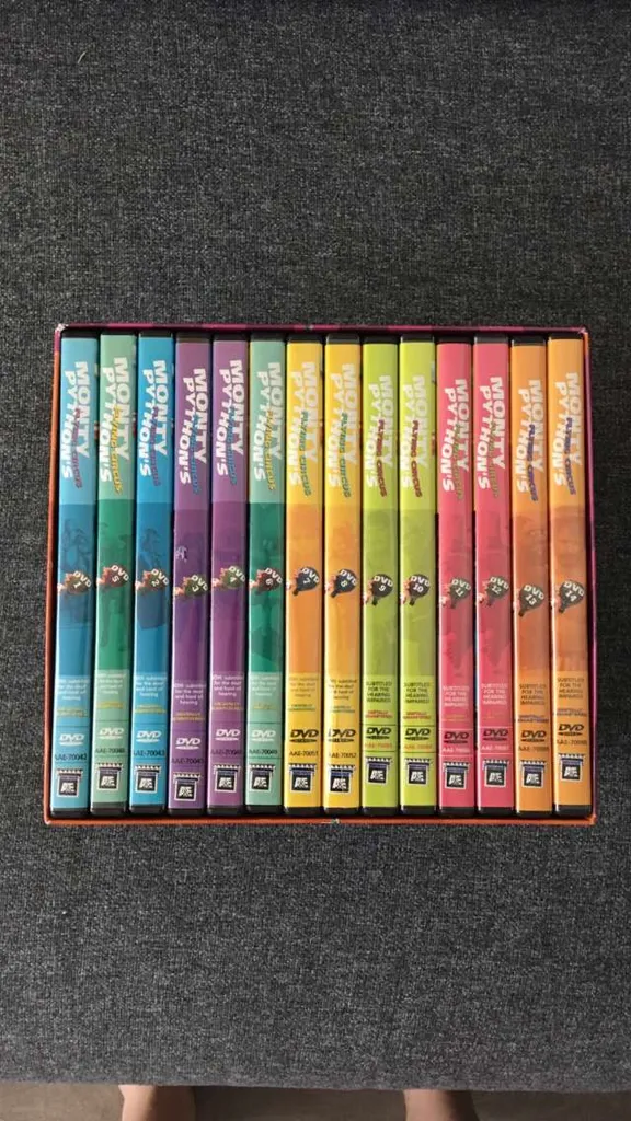 Monty Python's flying Circus photo 1