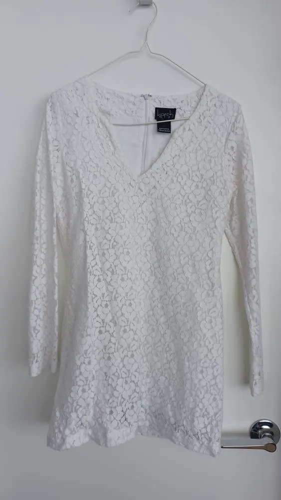 Beautiful Lace Dress/top photo 1